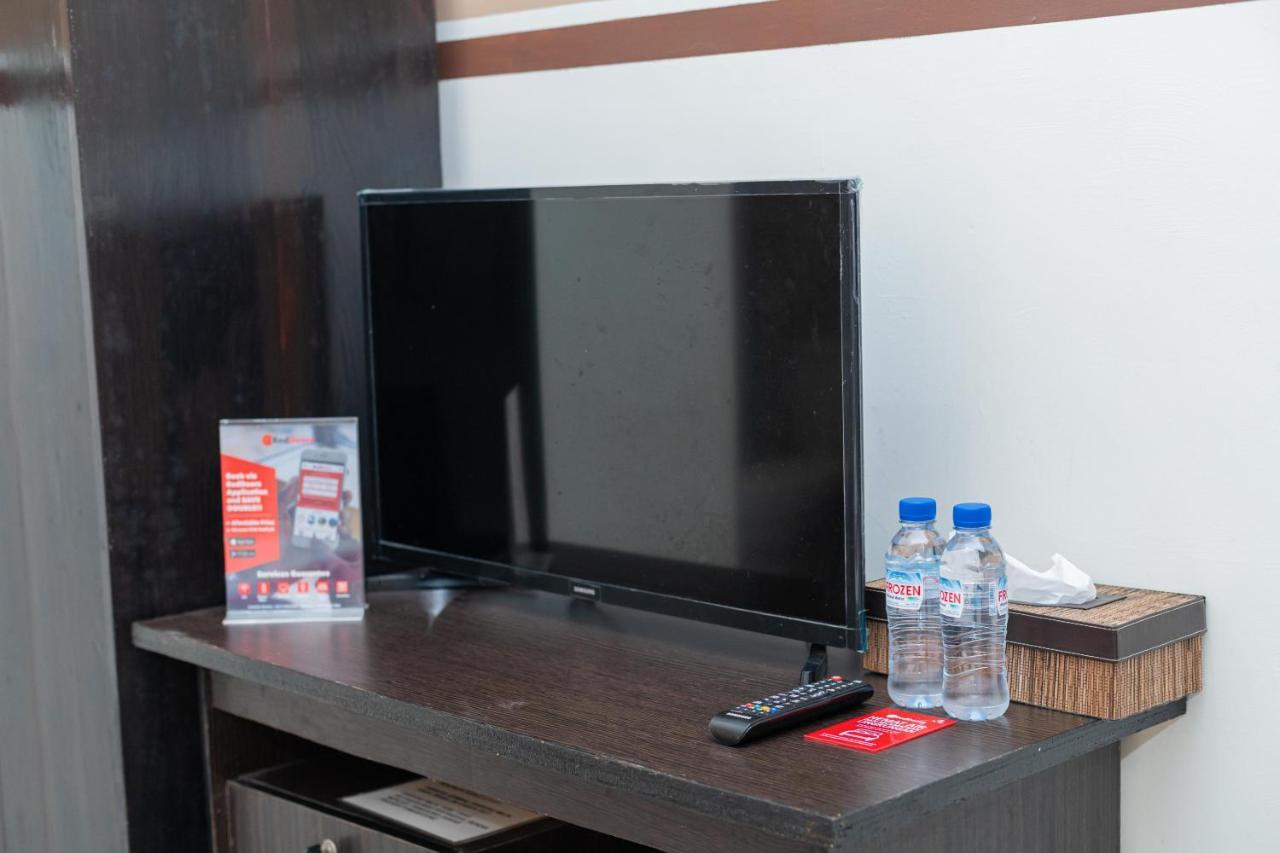 Reddoorz Syariah Near Marvel City Mall 2 Surabaya Exterior photo