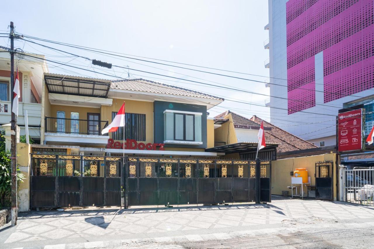 Reddoorz Syariah Near Marvel City Mall 2 Surabaya Exterior photo