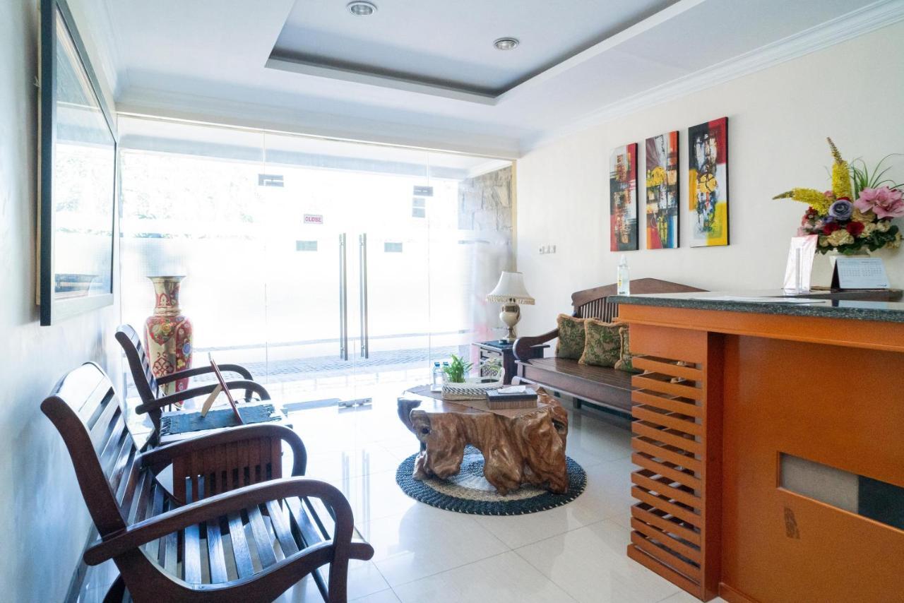 Reddoorz Syariah Near Marvel City Mall 2 Surabaya Exterior photo